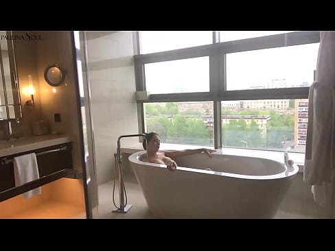 ❤️ En fantastisk babe som lidenskapelig rykker av seg fitta på badet ❤❌ Sludder på porno no.yespornpics.ru