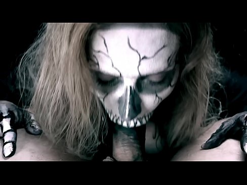 ❤️ Demon jente suger kuk med sin svarte munn og svelger cum. ❤❌ Sludder på porno no.yespornpics.ru